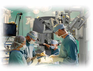Tecniche mini-invasive e robotica per una chirurgia sicura