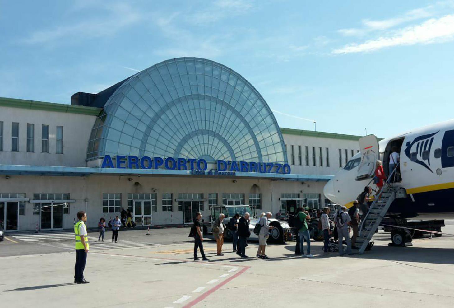 Ingresso dell'Aeroporto d’Abruzzo a Pescara
