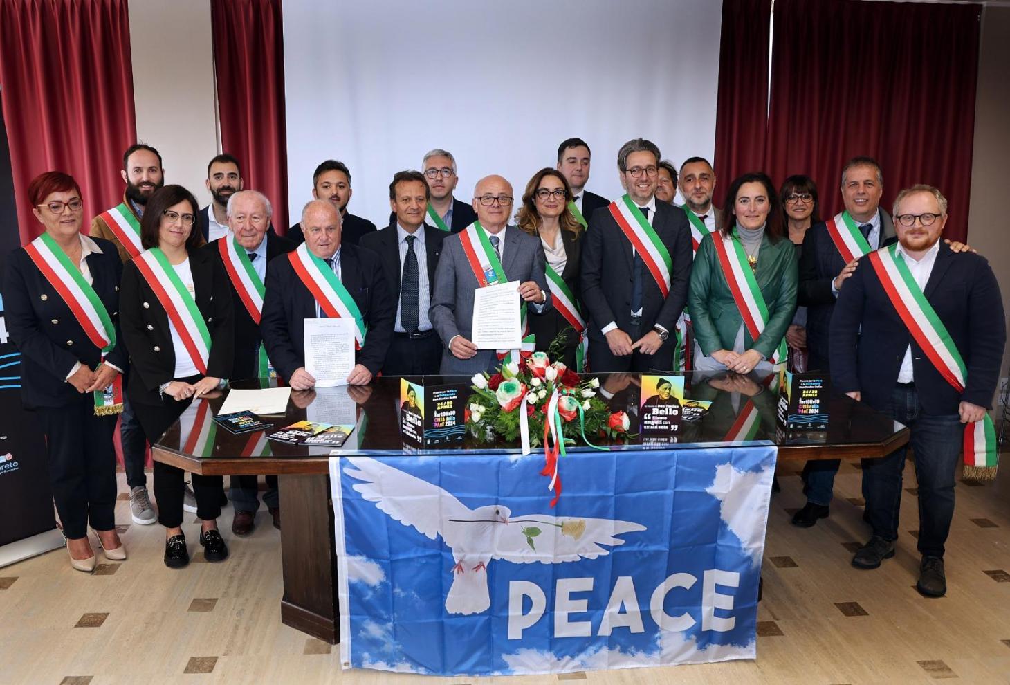 sindaci per la pace, Tortoreto per la Pace, Umberto D'Annuntis